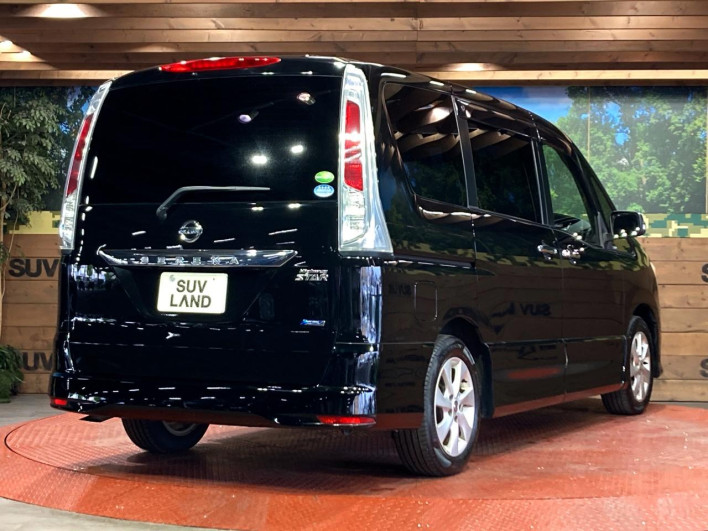 2012 Nissan Serena DBA-FC26 (UW-6a17b1ac9f0ee)[16]