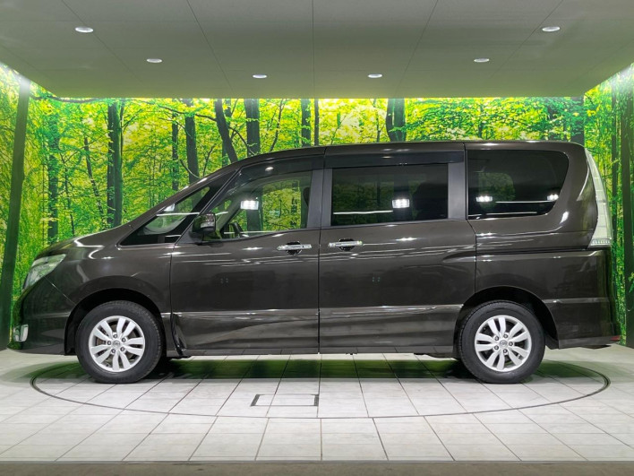 2015 Nissan Serena DBA-FNC26 (UW-6a17b1b4149b8)[22]