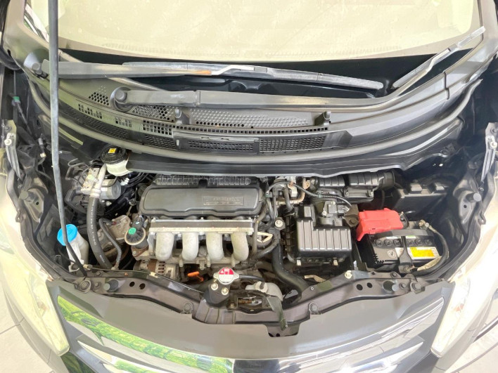 2012 Honda Freed DBA-GB3 (UW-6a17b1b5154b8)[4]