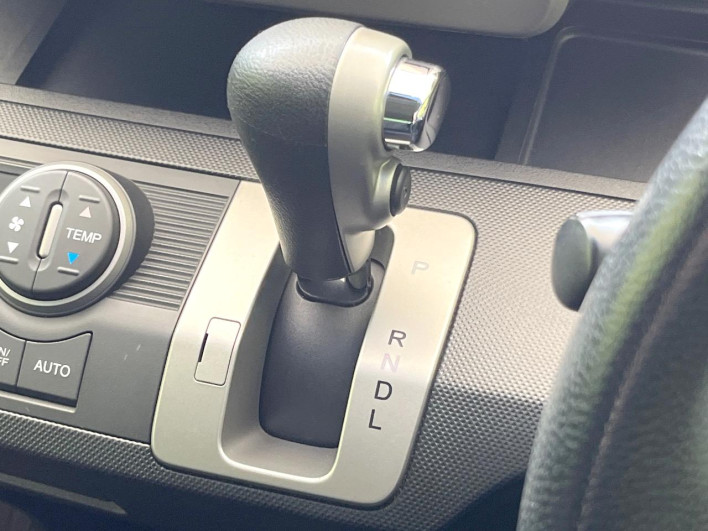 2012 Honda Freed DBA-GB3 (UW-6a17b1b5154b8)[19]