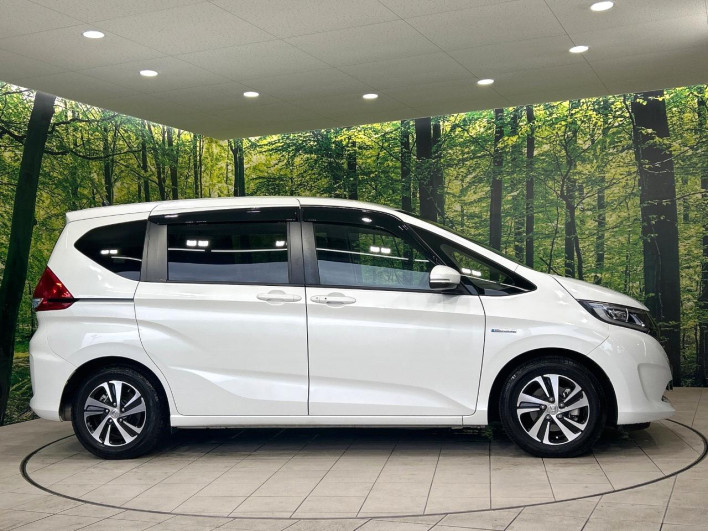 2019 Honda Freed hybrid DAA-GB7 (UW-6a17b1b792135)[10]