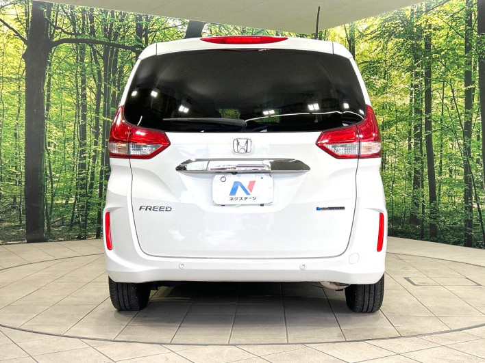 2021 Honda Freed hybrid 6AA-GB7 (UW-6a17b1b8d6c1d)[28]