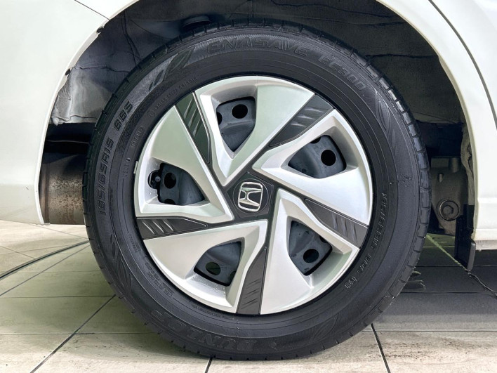 2021 Honda Freed hybrid 6AA-GB7 (UW-6a17b1b8de376)[16]