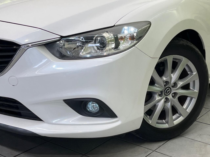 2013 Mazda Atenza Wagon LDA-GJ2FW (UW-6a17b1c77793c)[15]