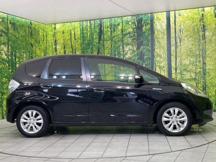 2012 Honda Fit Hybrid DAA-GP1 (UW-6a17b1c9e4c1d)[7]