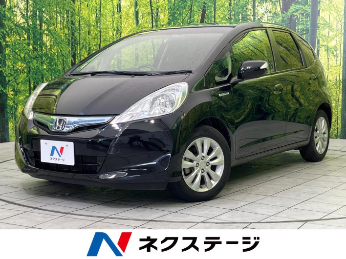 2012 Honda Fit Hybrid DAA-GP1 (UW-6a17b1c9e4c1d)[3]