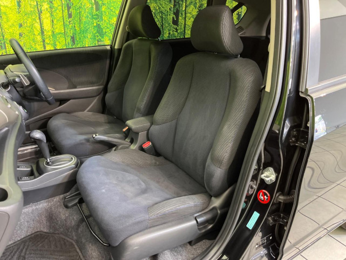 2012 Honda Fit Hybrid DAA-GP1 (UW-6a17b1c9e4c1d)[27]