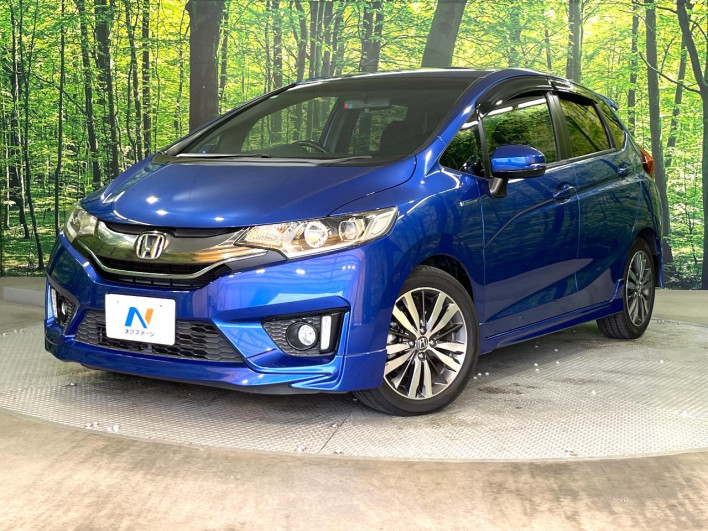 2014 Honda Fit Hybrid DAA-GP5 (UW-6a17b1cab6e5b)[0]