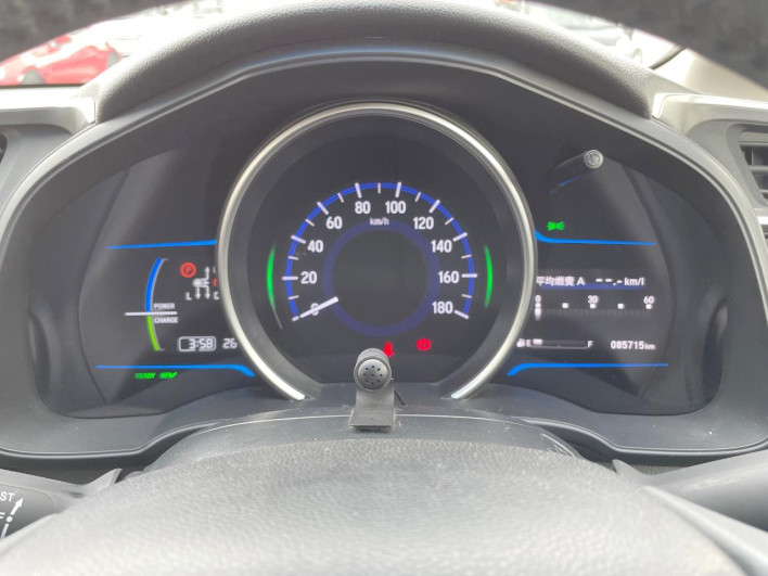 2014 Honda Fit Hybrid DAA-GP5 (UW-6a17b1cbe1dcd)[23]