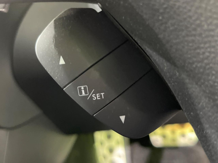 2014 Subaru XV DBA-GP7 (UW-6a17b1ce080d9)[17]