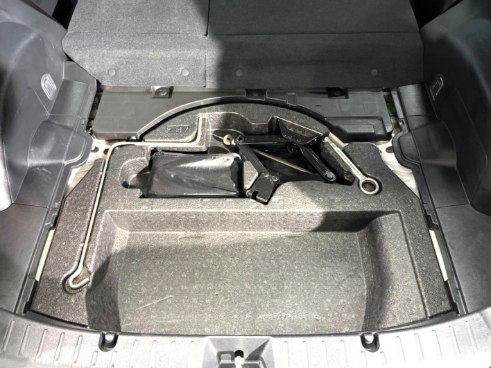 2014 Subaru XV DBA-GP7 (UW-6a17b1ce1fe09)[5]