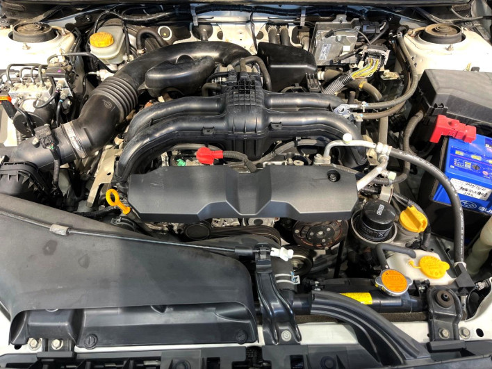 2015 Subaru XV DBA-GP7 (UW-6a17b1ce84e33)[4]