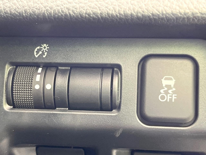 2015 Subaru Impreza Sport DBA-GP7 (UW-6a17b1cfbd51f)[16]