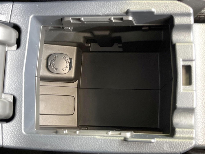 2015 Subaru Impreza Sport DBA-GP7 (UW-6a17b1cfbd51f)[26]