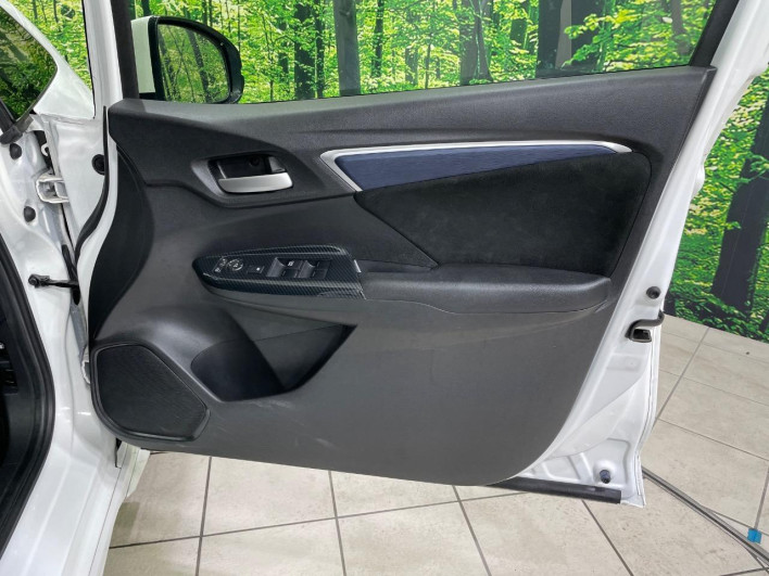 2016 Honda SHUTTLE DAA-GP7 (UW-6a17b1d011926)[20]