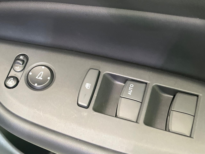 2020 Honda Fit 6AA-GR3 (UW-6a17b1d10b8cd)[16]