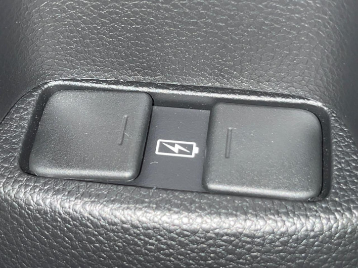 2020 Honda Fit 6AA-GR3 (UW-6a17b1d10b8cd)[12]