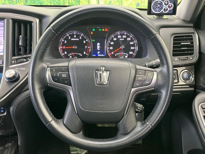 2014 Toyota Crown DBA-GRS210 (UW-6a17b1d2dc9b2)[27]