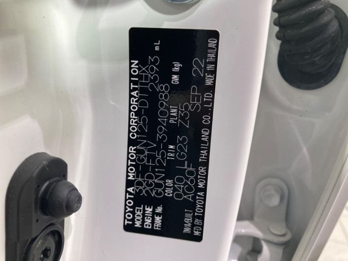 2022 Toyota Hilux 3DF-GUN125 (UW-6a17b1d842003)[1]