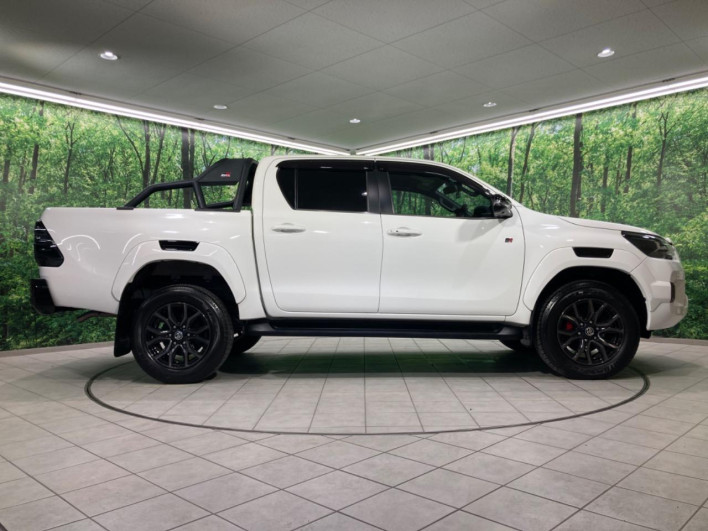 2022 Toyota Hilux 3DF-GUN125 (UW-6a17b1d842003)[11]