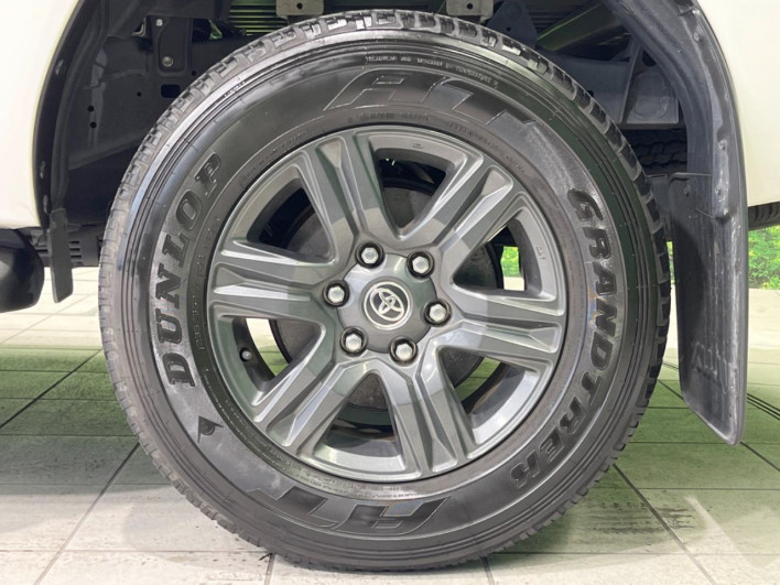 2023 Toyota Hilux 3DF-GUN125 (UW-6a17b1d8679d7)[13]