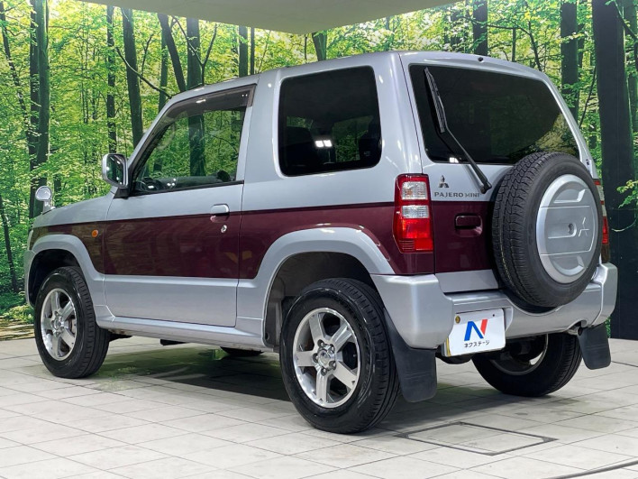 2011 Mitsubishi Pajero Mini ABA-H58A (UW-6a17b1db37c45)[18]