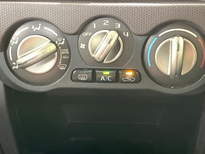 2012 Mitsubishi Pajero Mini ABA-H58A (UW-6a17b1dc0acff)[14]