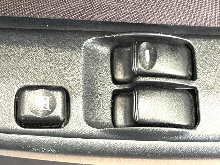 2012 Mitsubishi Pajero Mini ABA-H58A (UW-6a17b1dc0acff)[7]