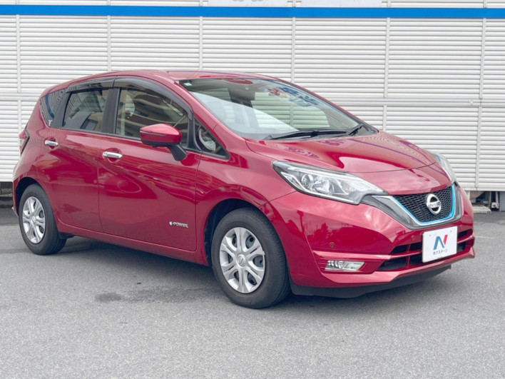 2017 Nissan Note DAA-HE12 (UW-6a17b1e16062c)[13]