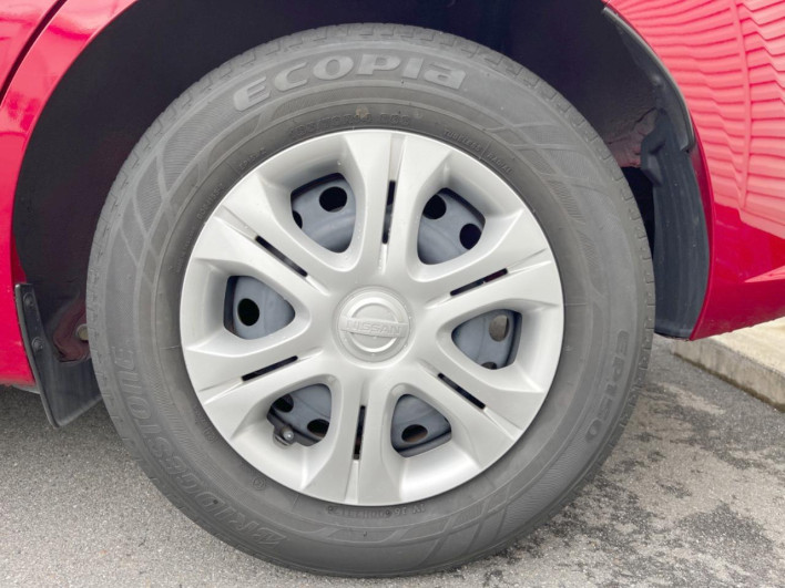 2017 Nissan Note DAA-HE12 (UW-6a17b1e16062c)[11]
