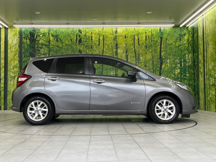 2020 Nissan Note DAA-HE12 (UW-6a17b1e293116)[15]