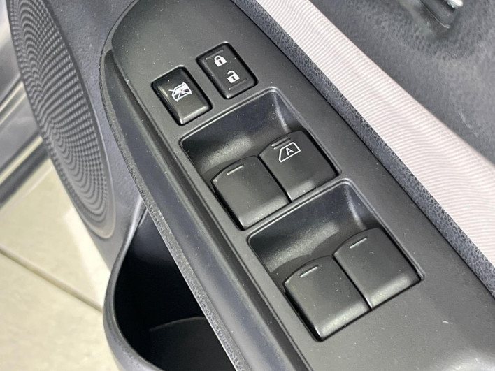 2020 Nissan Note DAA-HE12 (UW-6a17b1e293116)[28]