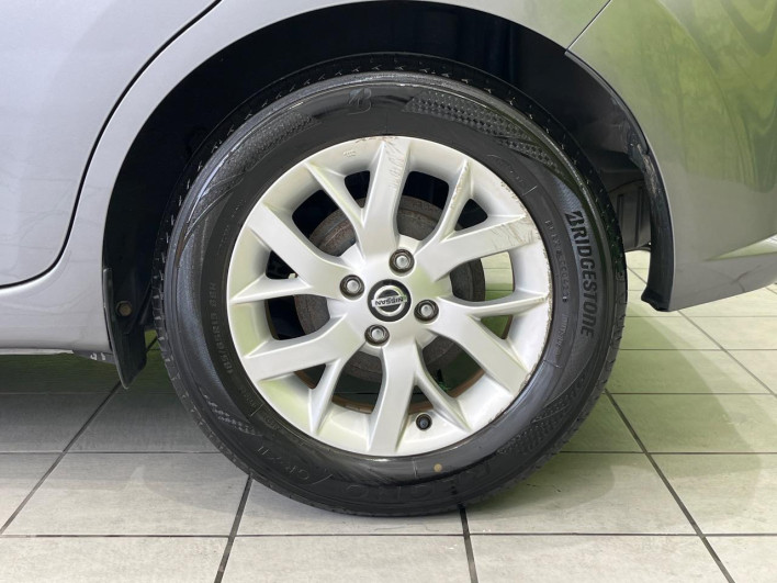2020 Nissan Note DAA-HE12 (UW-6a17b1e293116)[11]