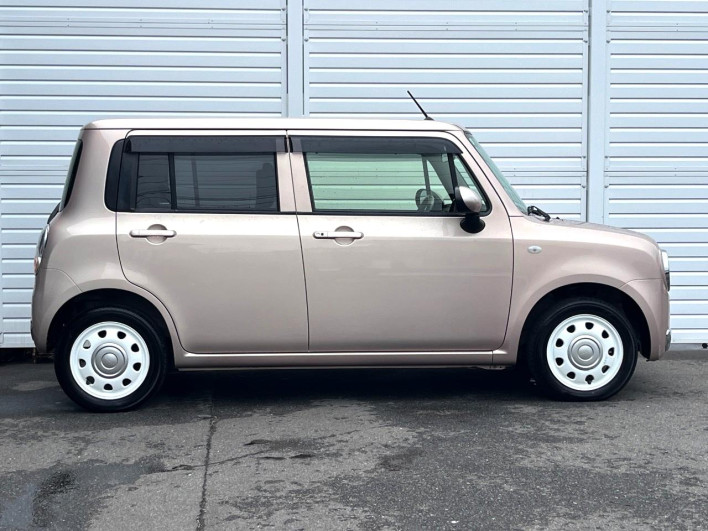 2015 Suzuki Alto Lapin Chocolat DBA-HE22S (UW-6a17b1e32e777)[26]