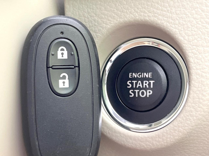 2015 Suzuki ALTO Lapin DBA-HE33S (UW-6a17b1e383bf2)[27]