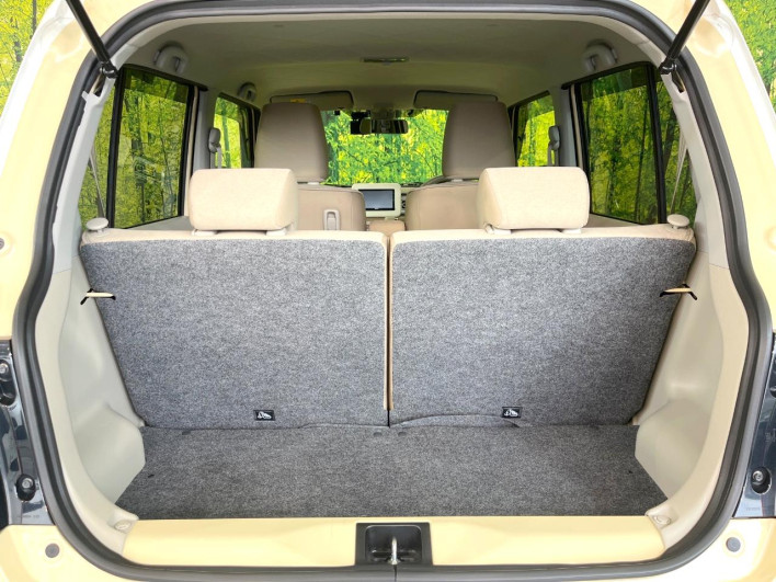 2015 Suzuki ALTO Lapin DBA-HE33S (UW-6a17b1e383bf2)[12]
