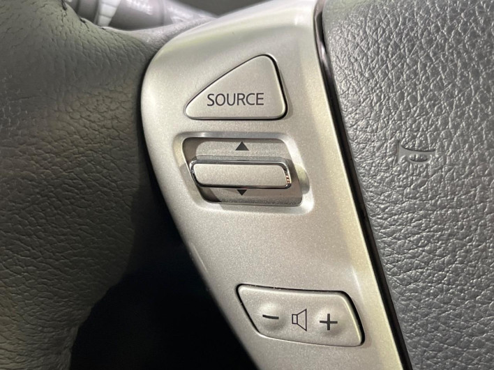 2016 Nissan Serena DAA-HFC26 (UW-6a17b1e743cbd)[16]