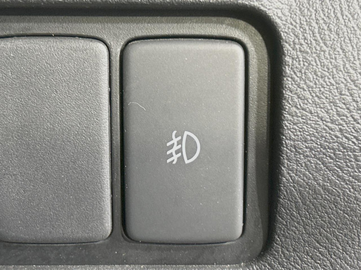 2010 Honda Zest Spark DBA-JE1 (UW-6a17b1f796cc2)[27]