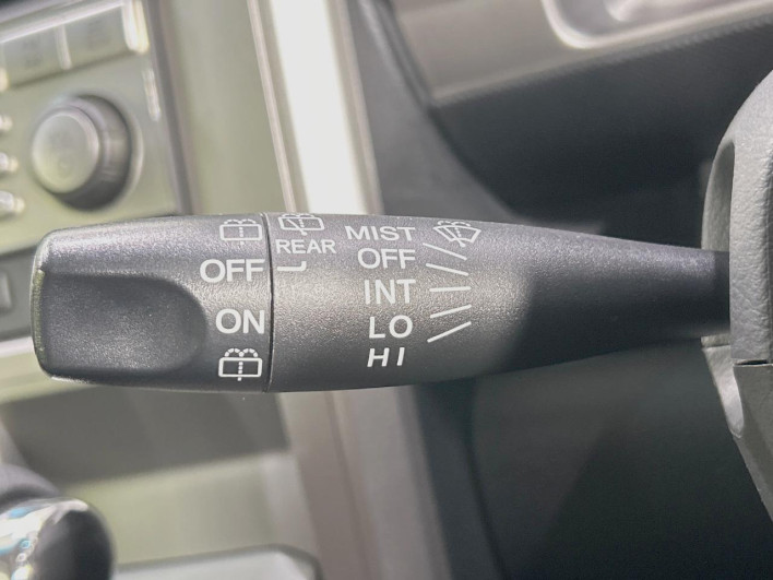 2010 Honda Zest Spark DBA-JE1 (UW-6a17b1f796cc2)[29]