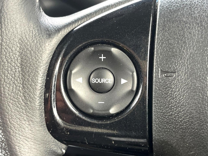 2013 Honda N-BOX CUSTOM DBA-JF1 (UW-6a17b1fb9861b)[14]
