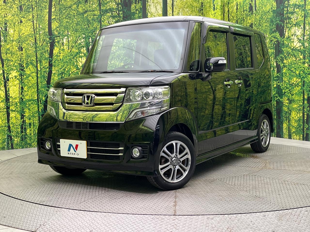 2017 Honda N-BOX CUSTOM DBA-JF1