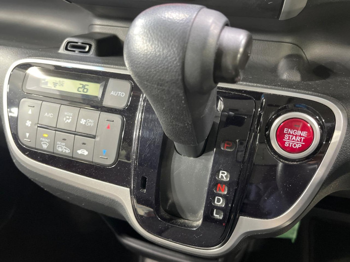 2017 Honda N-BOX DBA-JF1 (UW-6a17b1ff1ca25)[22]