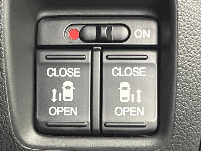 2017 Honda N-BOX DBA-JF1 (UW-6a17b1ff1ca25)[11]