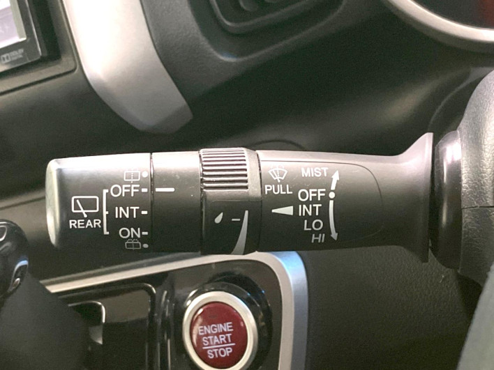 2014 Honda N-BOX DBA-JF1 (UW-6a17b20123aa2)[26]