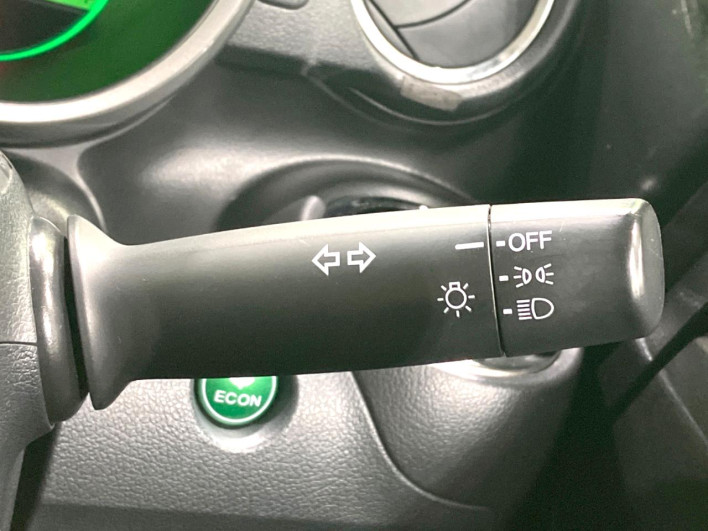 2014 Honda N-BOX DBA-JF1 (UW-6a17b20123aa2)[25]
