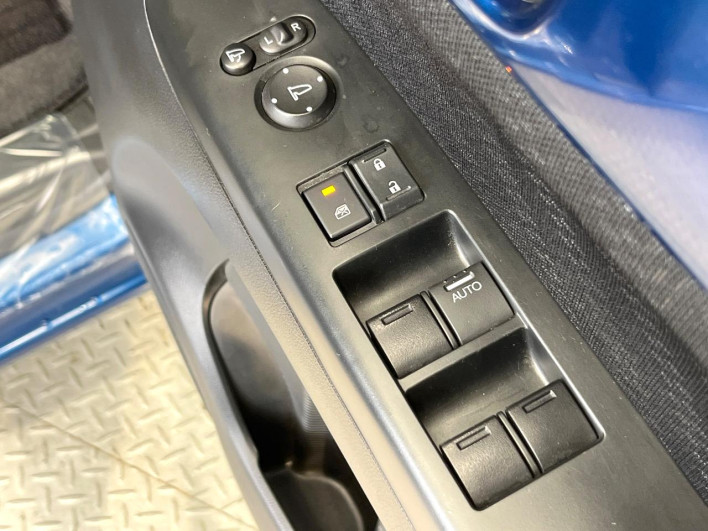 2014 Honda N-BOX Plus DBA-JF1 (UW-6a17b2034a83b)[27]
