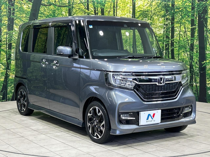 2018 Honda N-BOX CUSTOM DBA-JF3 (UW-6a17b20a35654)[26]