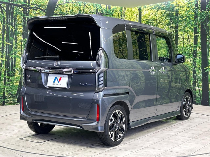 2018 Honda N-BOX CUSTOM DBA-JF3 (UW-6a17b20a35654)[28]