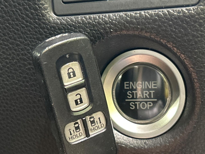 2018 Honda N-BOX CUSTOM DBA-JF3 (UW-6a17b20a35654)[8]