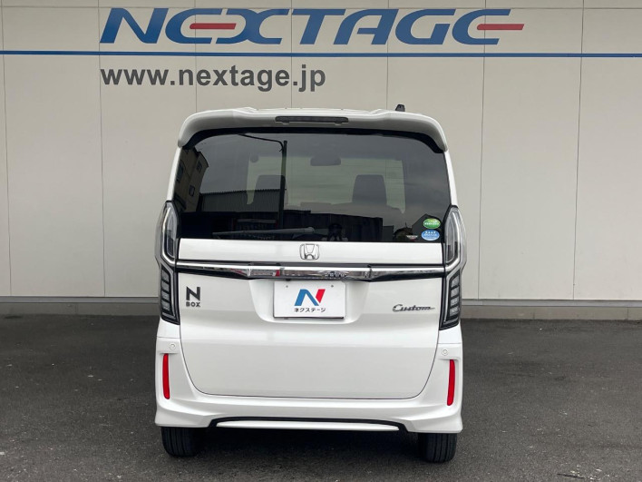 2018 Honda N-BOX CUSTOM DBA-JF3 (UW-6a17b20a9b125)[16]